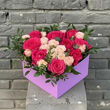 Цветочная композиция из Розы в коробке в Киселевске
