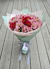 Букет цветов из:  Альстромерии в Киселевске