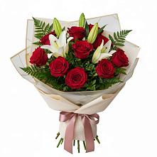 Букет цветов из:  Лилии и Розы в Киселевске