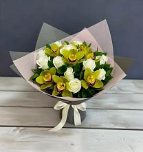 Букет цветов из:  Орхидеи и Розы в Киселевске