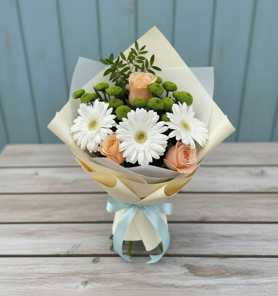 Букет цветов из: Герберы, Розы и Хризантемы в Киселевске