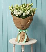 Букет цветов из:  Лизиантусы в Киселевске