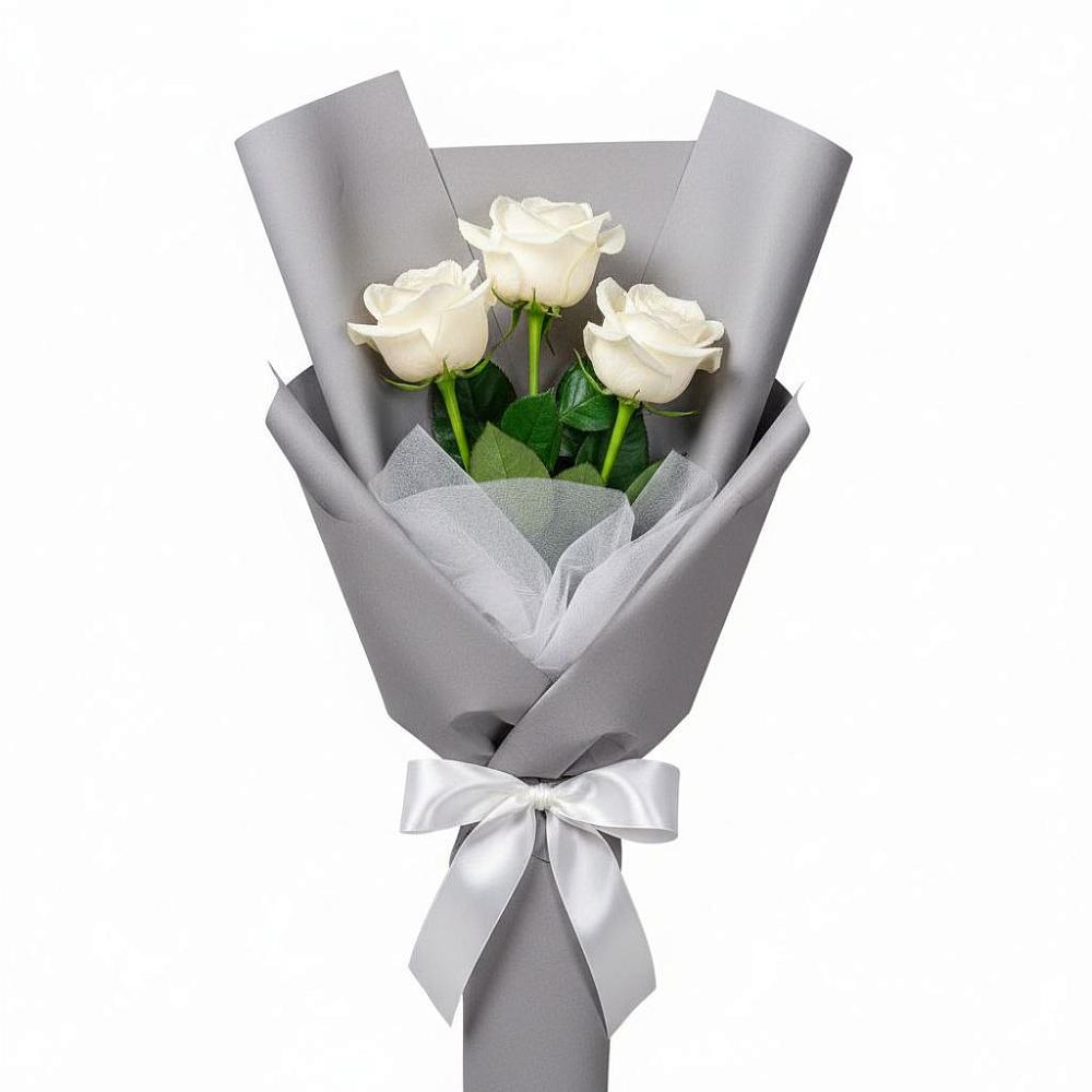 Букет 3 белые розы в Киселевске