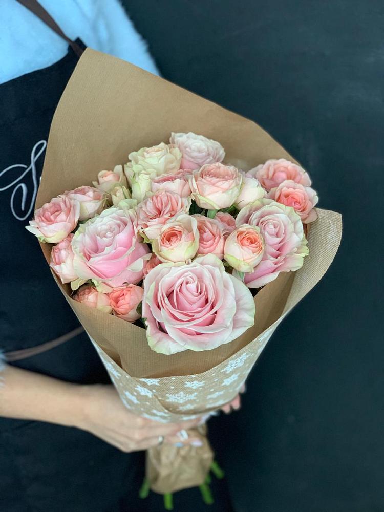 Букет цветов из: Хризантемы и Розы в Киселевске