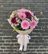 Букет цветов из:  Герберы и Хризантемы в Киселевске