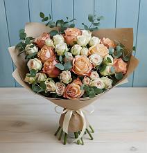 Букет цветов из:  Альстромерии и Розы в Киселевске