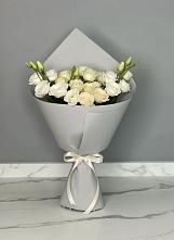 Букет цветов из:  Розы и Лизиантусы в Киселевске